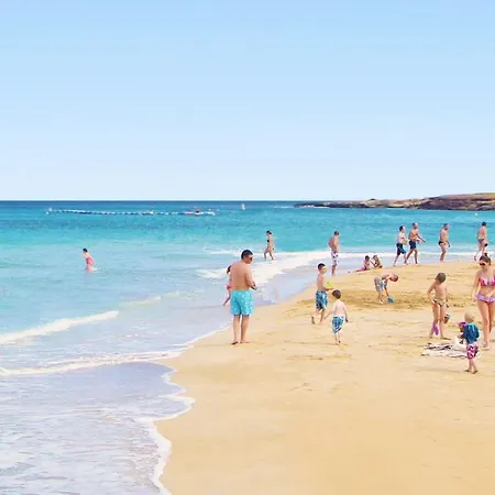 Meryl - Coralli Beachfront Dom wakacyjny *